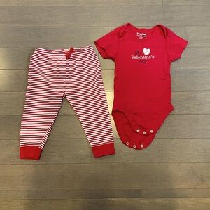 The Children’s Place Valentines Day Baby onesie set